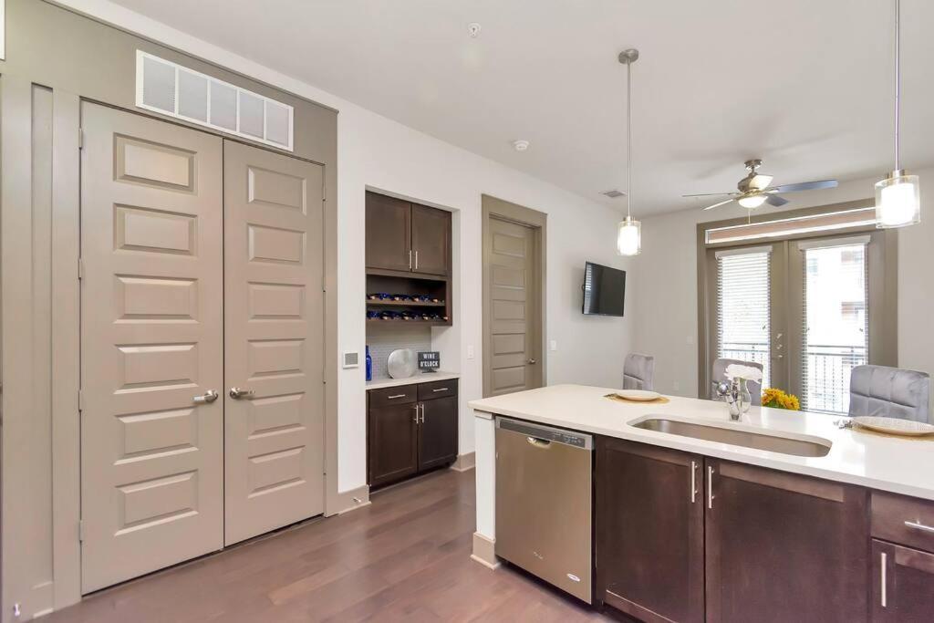 U1 Penthouse Downtown Houston 1Br 1Bth Apt Book Now! المظهر الخارجي الصورة
